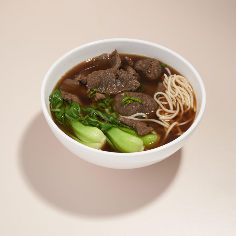Braised beef noddle soup